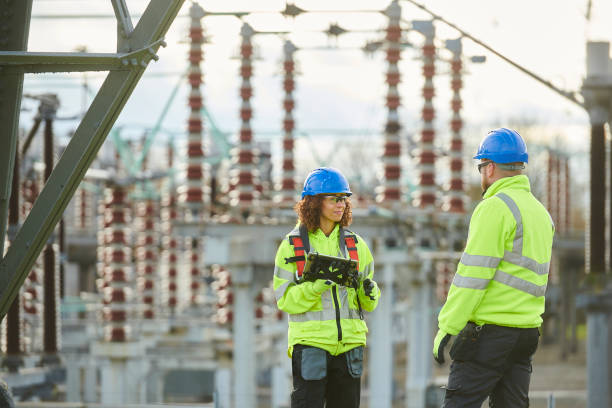 Best Affordable Emergency Electrician  in Parklawn, CA